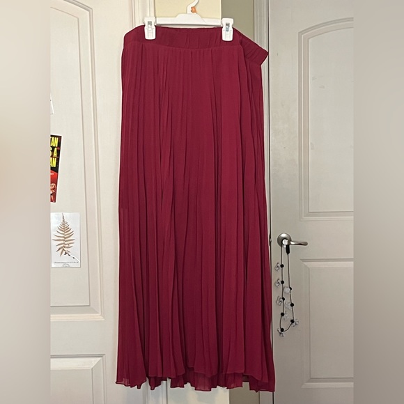 torrid Dresses & Skirts - Torrid Pink Pleated Maxi Skirt